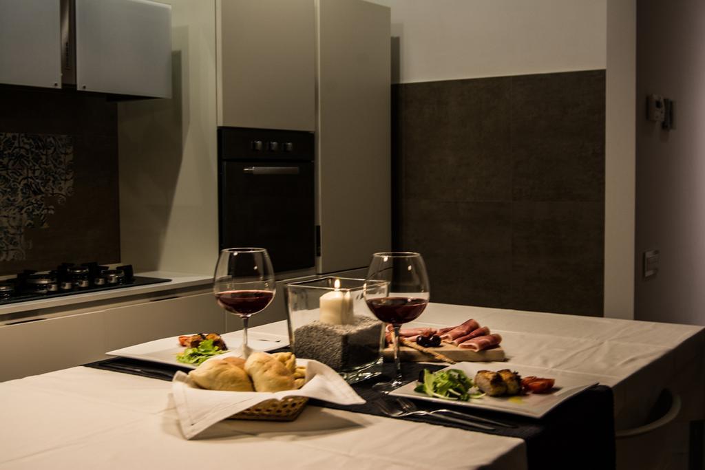 Home In City Палермо Екстериор снимка